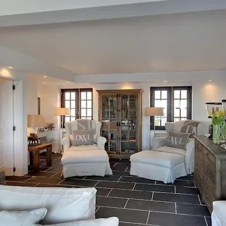 Casa Chanel - Ocean Front With Rooftop Jacuzzi * Albufeira