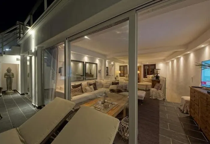 Feriehus Casa Chanel - Ocean Front With Rooftop Jacuzzi *