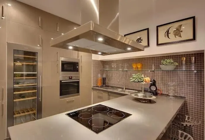 Feriehus Casa Chanel - Ocean Front With Rooftop Jacuzzi Albufeira