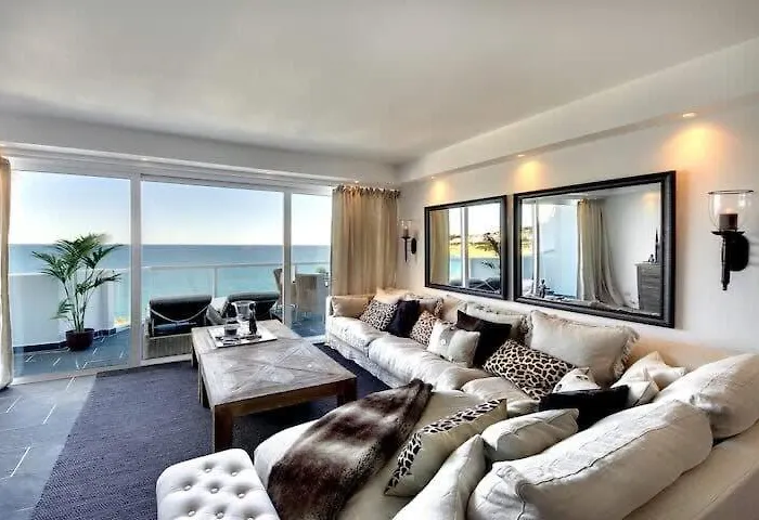 Feriehus Casa Chanel - Ocean Front With Rooftop Jacuzzi Albufeira