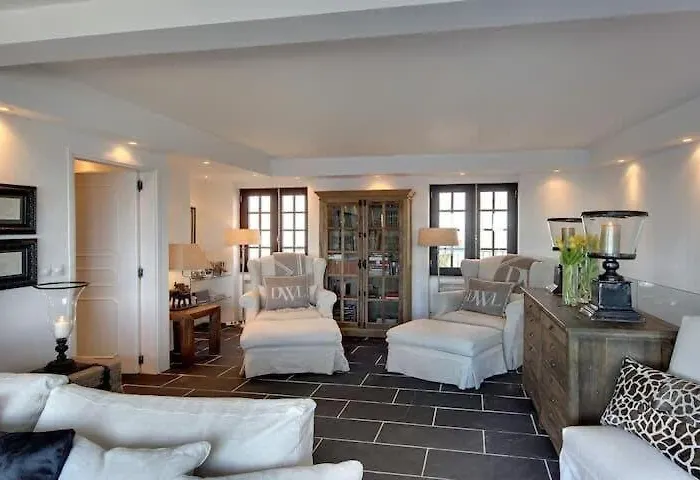 Casa Chanel - Ocean Front With Rooftop Jacuzzi * Albufeira