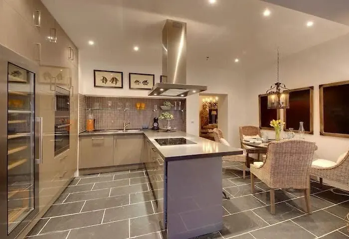 Casa Chanel - Ocean Front With Rooftop Jacuzzi Сasa de vacaciones